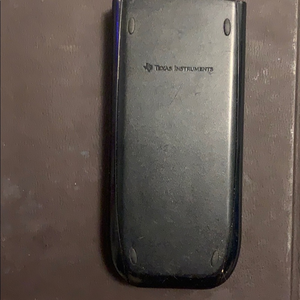 TI-84 Texas Instruments calculator - Picture 3 of 3